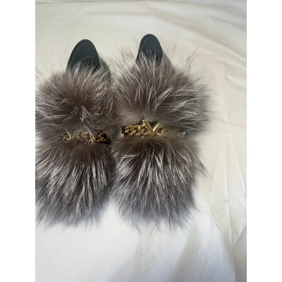 Louis Vuitton Prime Time Black Leather Gold Chain Logo fur Loafers Flats - Picture 16 of 16